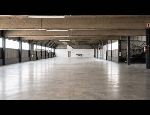 6,650M² WAREHOUSE FOR SALE IN MEADOWDALE